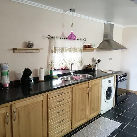 Solar Dos Castanheiros * Prainha (Sao Roque do Pico)